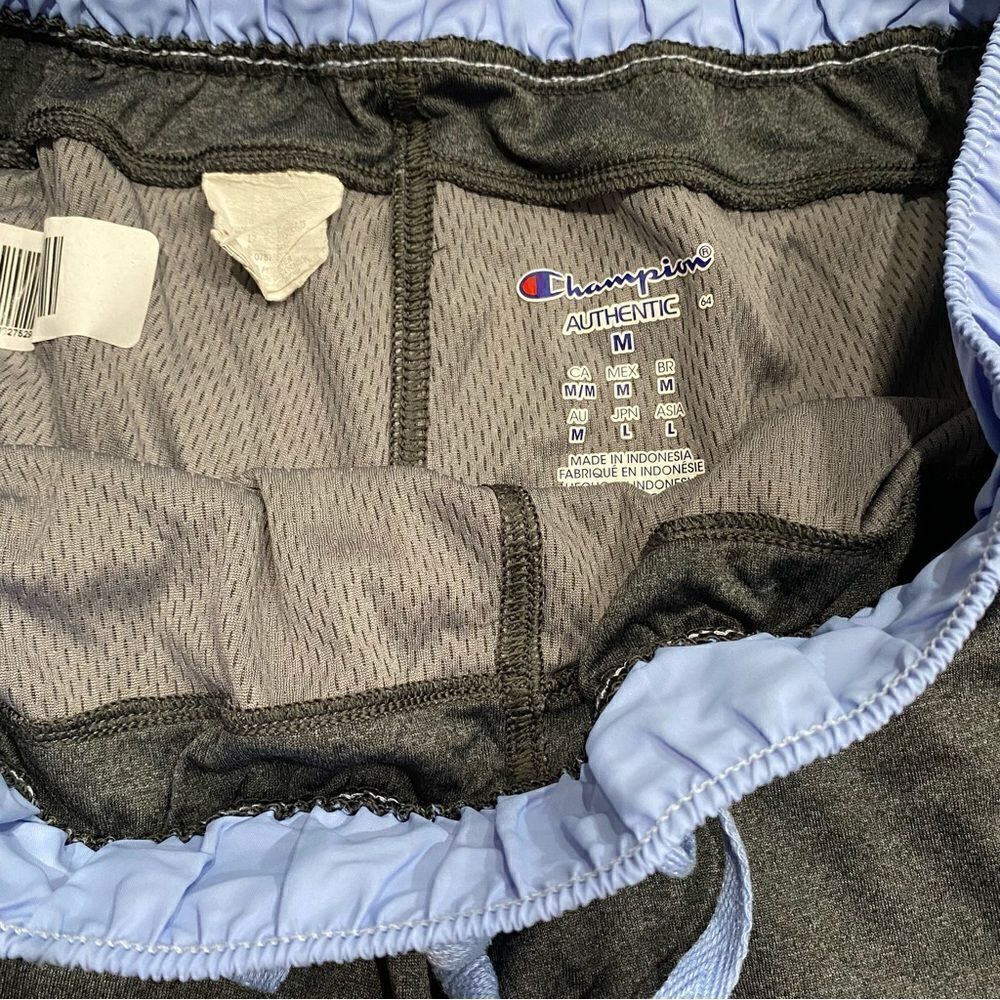 Champion Women`s Knit & Woven Shorts Size M - Picture 5 of 5